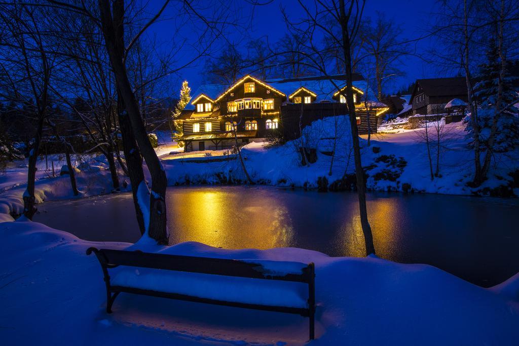 Chata Pod Lipami Hotel Rokytnice nad Jizerou Bagian luar foto